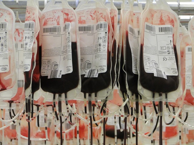 Жителей Бурятии просят сдать кровь для малыша с лейкозом