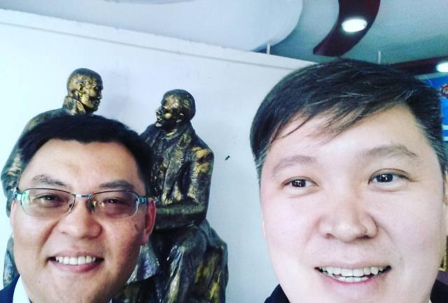 «Привет, пятница»: Улан-удэнцы путают министра культуры и экс-министра образования Бурятии
