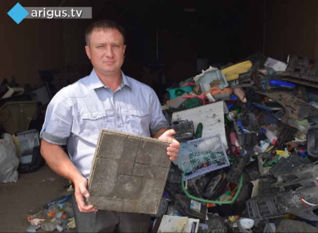 В Бурятии сельский бизнесмен, пытавшийся «делать деньги из мусора», на грани разорения