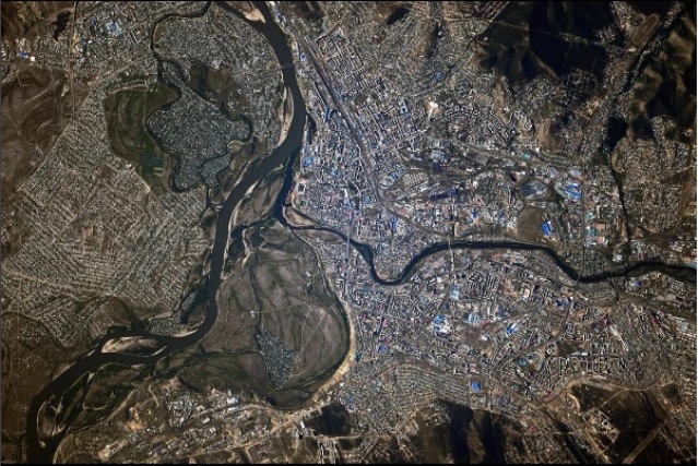 «Я дарю вам снимок»: Улан-Удэ сфотографировали из космоса