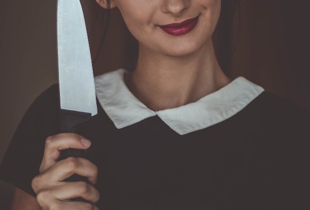 В Бурятии любительницу «хвататься за нож» осудили на 5 лет