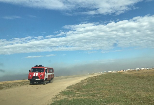 В Иволгинском районе Бурятии из-за торфяного пожара ввели режим ЧС