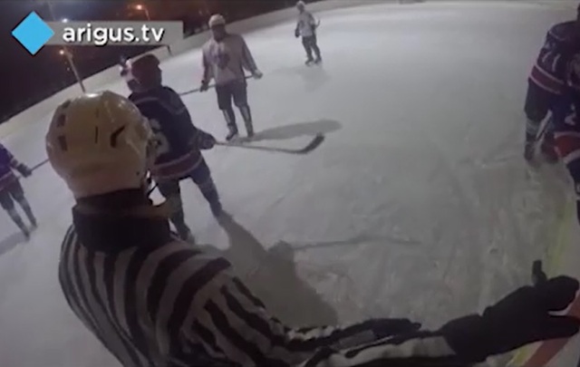  Минспорт Бурятии прокомментировал скандал с избиением судьи во время хоккейного матча