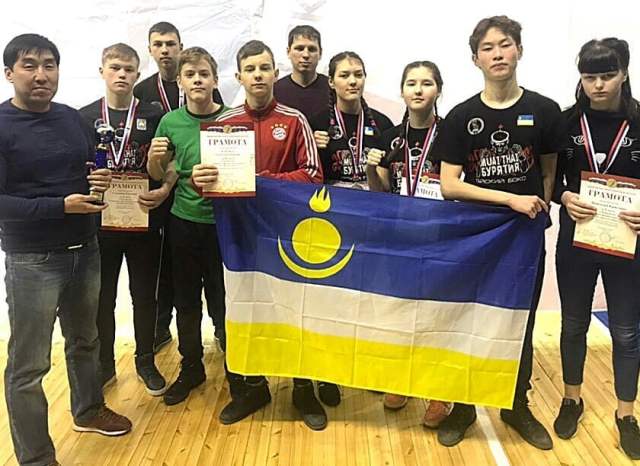 Спортсмены из Бурятии завоевали 11 медалей на чемпионате СФО по тайскому боксу