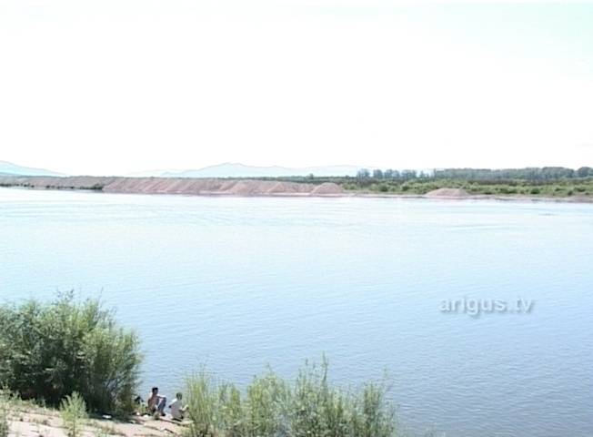 В Улан-Удэ на Степной протоке вновь утонул мужчина