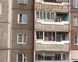 В Улан-Удэ погибла женщина, пытаясь спуститься с третьего этажа по простыне