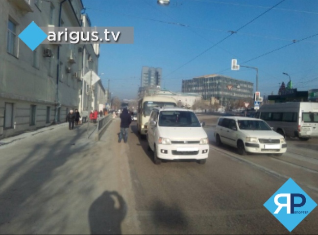 В Улан-Удэ в ДТП с автобусом пострадала пассажирка