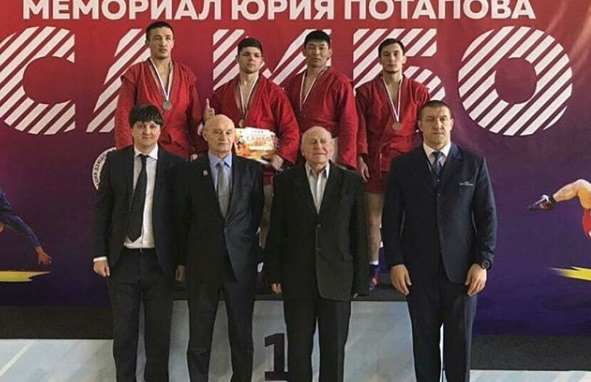 Бурятские самбисты завоевали медали международного турнира