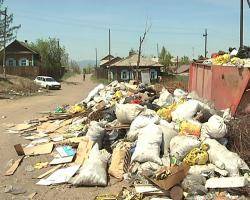 Взаимные упреки. Городские власти обвиняют улан-удэнцев в захламлении города, горожане - в плохой организации уборки мусора