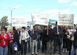 Автомобилисты России провели акцию протеста против бесконтрольного роста цен на бензин