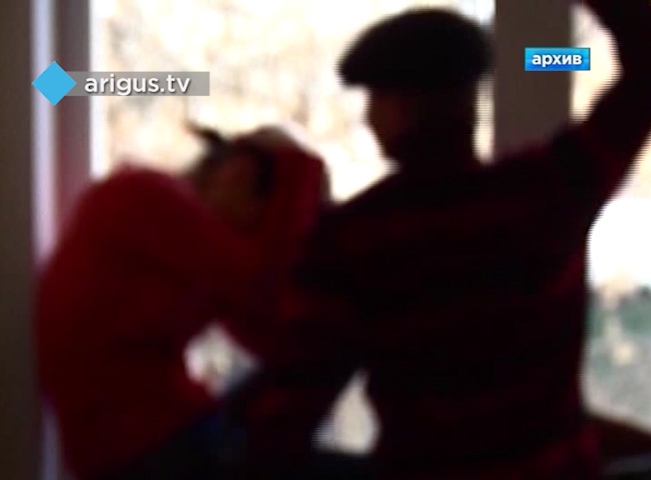 В Улан-Удэ жена простила супруга, переломавшего ей рёбра