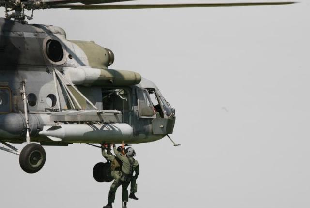 Вертолёты Ми-8, собранные в Бурятии, участвуют в ликвидации эпидемии сибирской язвы на Ямале