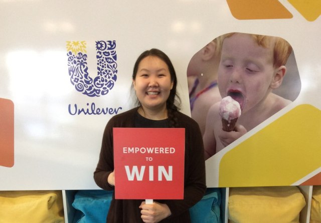 Девушка из Бурятии прошла в полуфинал конкурса от британско-голландского концерна Unilever 