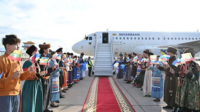 Глава Мьянмы с делегацией посетил Бурятию