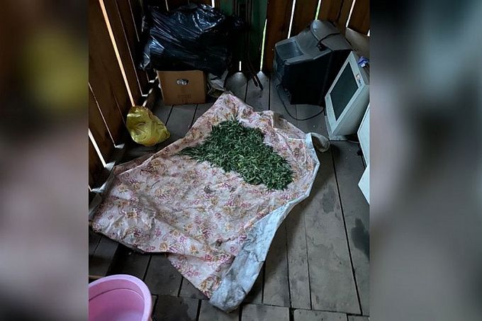 В Улан-Удэ росгвардейцы приехали на семейный скандал, а задержали наркомана