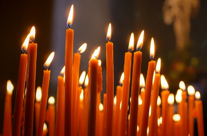 Улан-удэнцы зажгут свечи в память о погибших на пожаре в Кемерове