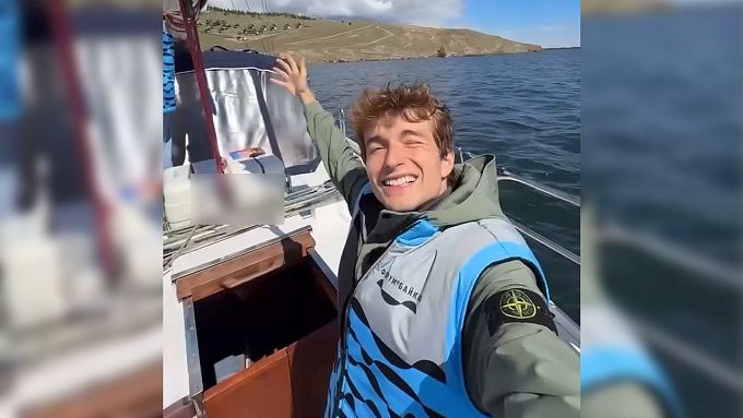 «Я это сделал!»: венецианский сибиряк впервые окунулся в Байкал