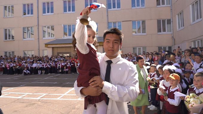 Стала известна дата проведения линеек в школах Улан-Удэ
