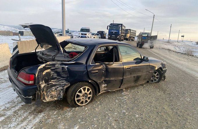 Четверо подростков пострадали в ДТП на трассе в Бурятии