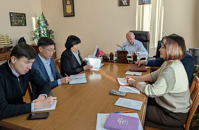 Одну из вершин хребта Хамар-Дабан предложили назвать в честь Санкт-Петербургского вуза