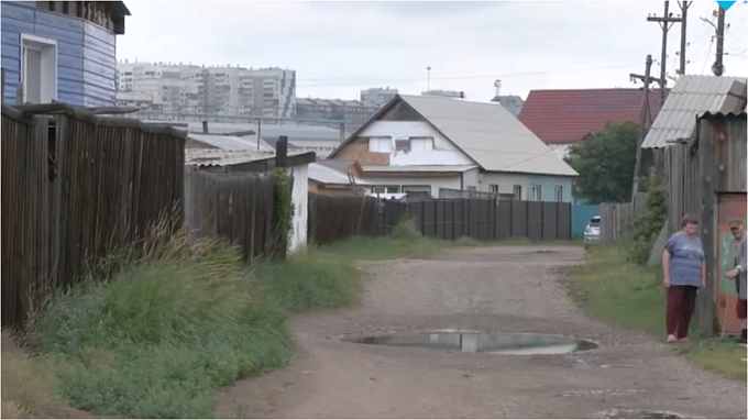 Улан-удэнского фермера через суд обязали избавить соседей от зловония на участке
