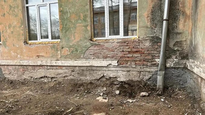 Нарушения обнаружили при ремонте школы в Улан-Удэ