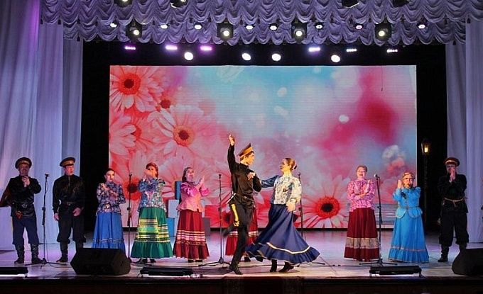 «Станица» из Бурятии стала заслуженным ансамблем