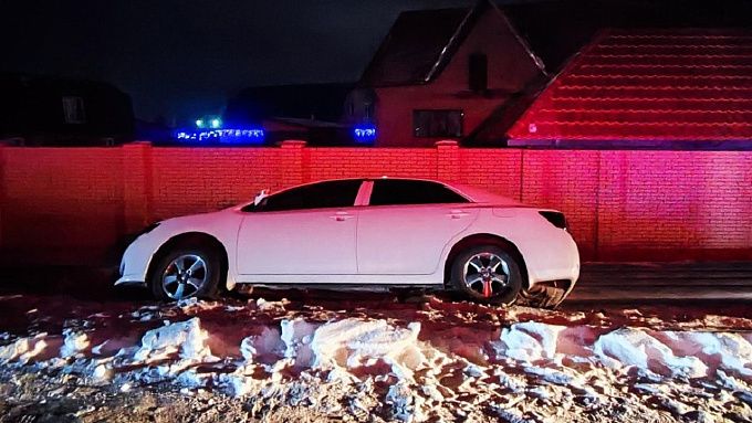 Труп мужчины нашли в автомобиле в Бурятии