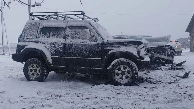 Женщина попала в больницу после лобового ДТП в Бурятии