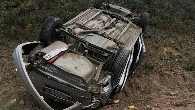 В Бурятии водитель «Тойоты» оказалась в больнице после неудачного обгона