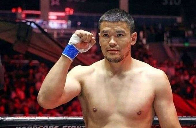 Боец из Бурятии защитил титул чемпиона Hardcore Fighting Championship