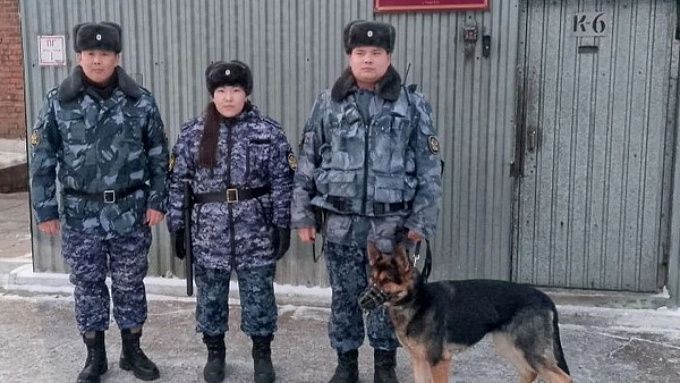 Сотрудники колонии спасли замерзающего улан-удэнца