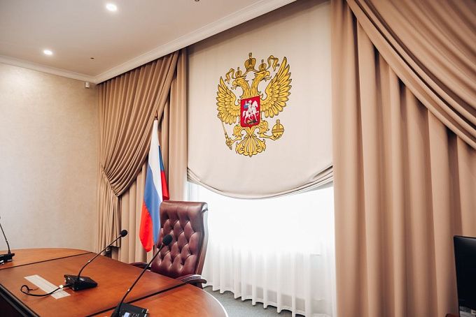 90 договоров на 5 миллионов: Суд в Улан-Удэ оставил владелицу магазина мебели под домашним арестом