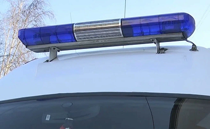 Грузовик опрокинулся на трассе в Бурятии