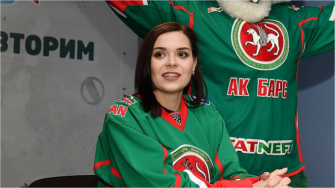 Владислав Третьяк и Аделина Сотникова приехали на Байкал