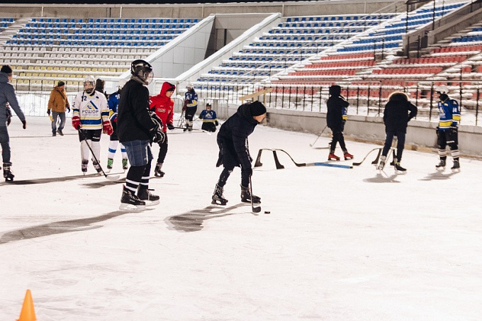 Где в Улан-Удэ можно покататься на коньках