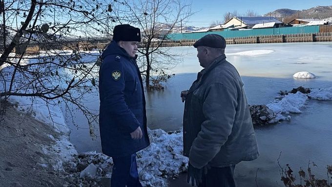 Прокуратура взяла на контроль подтопление жилых дворов в районе Бурятии