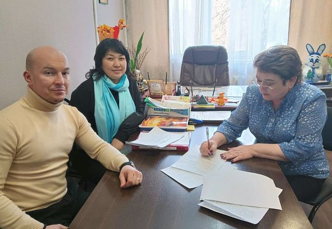 В Улан-Удэ артисты театра уйдут в школьные театральные студии