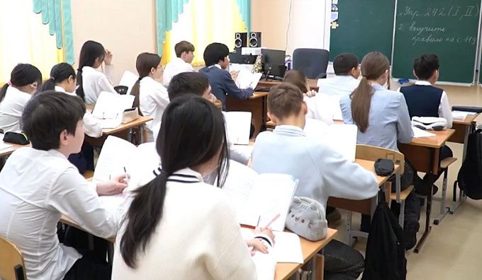 В Бурятии выпускникам, не сдавшим ГИА, предлагают бесплатно получить профессию