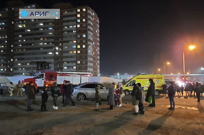 В Улан-Удэ из-за угрозы взрыва эвакуировали жителей многоэтажки (ФОТО)