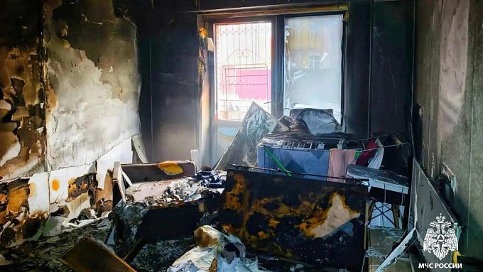 Девушка с маленьким ребенком отравилась угарным газом на пожаре в Улан-Удэ