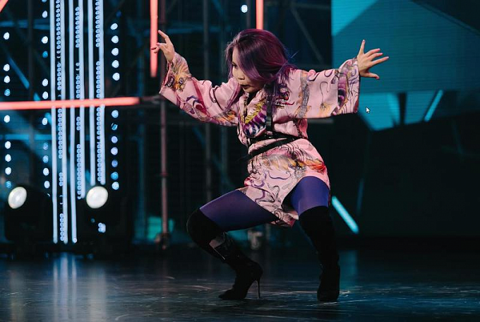«К вам точно неравнодушны»: Улан-удэнка попала в шоу «Танцы на ТНТ»