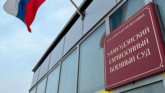 Улан-удэнец пытался разбудить приятеля ножом, сковородкой и огнем 