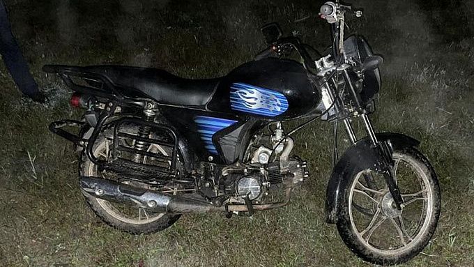 Житель Бурятии с мешком наркотиков пытался скрыться на мотоцикле