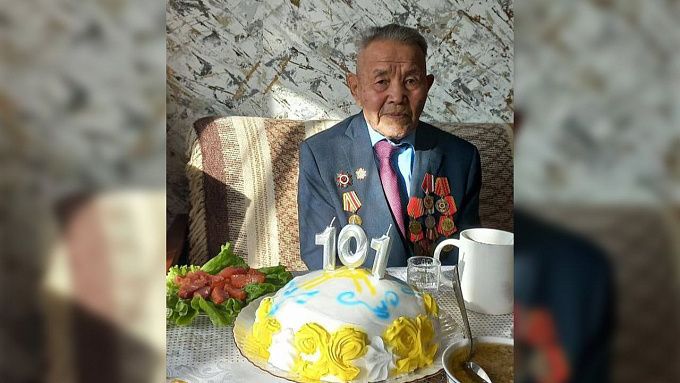 В Улан-Удэ ветеран Великой Отечественной войны отметил 101-летие 