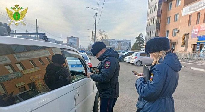 В Улан-Удэ у водителя-лишенца арестовали машину