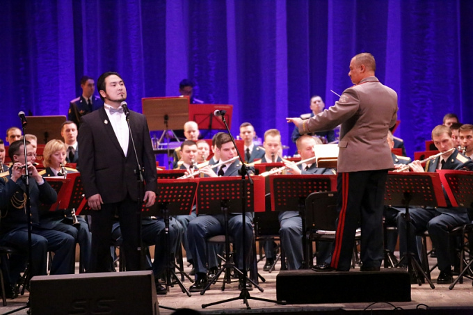 Солисты Оперного споют на конкурсе памяти Иосифа Кобзона