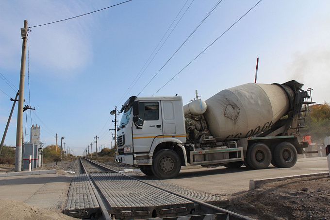 В Улан-Удэ временно закроют железнодорожный переезд