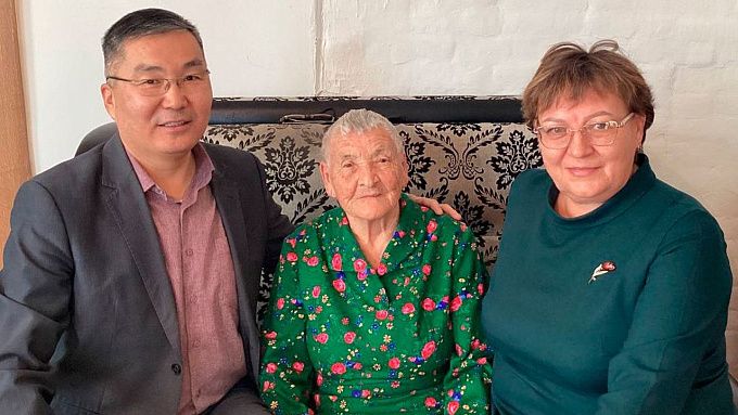 Труженица тыла из Бурятии отметила 95-летний юбилей