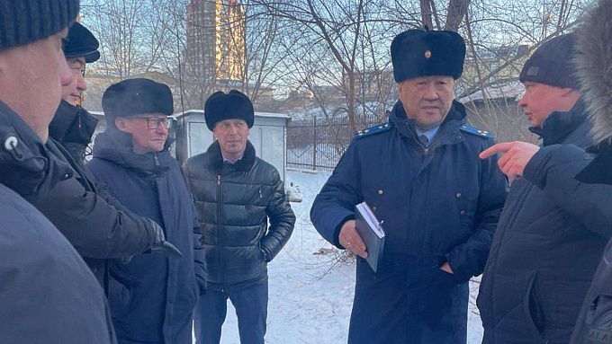 Прокуратура заинтересовалась коммунальной аварией на Калашникова 